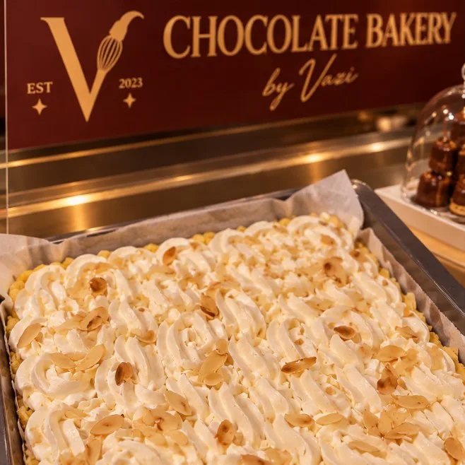 Tvorojnik (Cottage Cheese Meringue Cake)